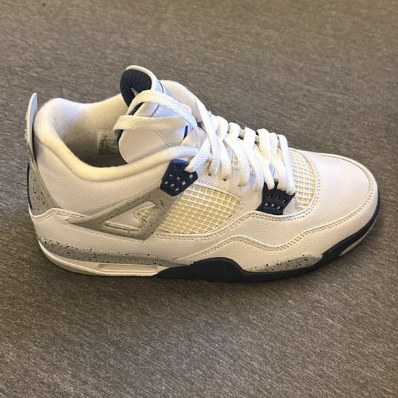 Jordan 4 midnight navy’s - Picture 2 of 4